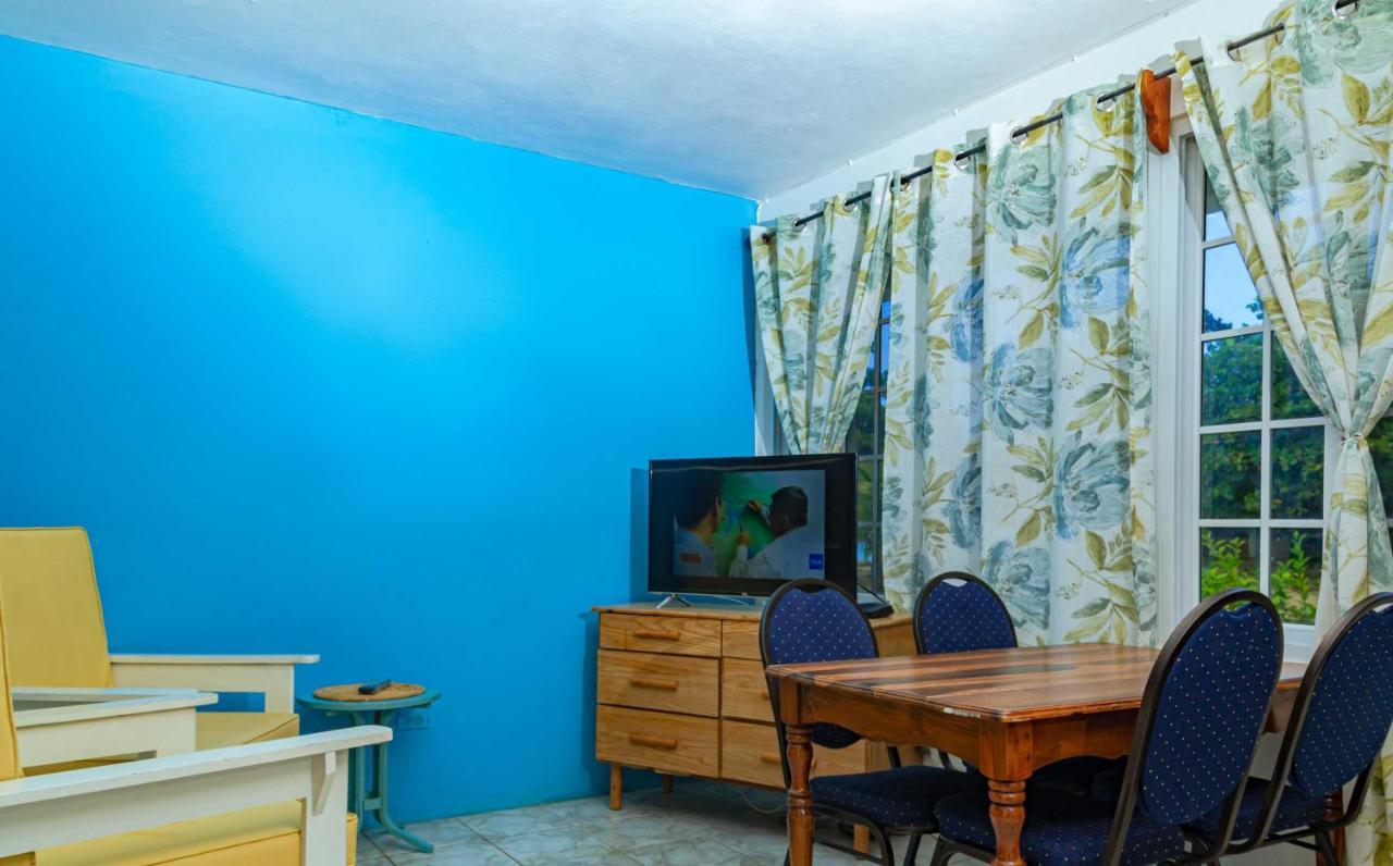 Yellow Bird Sea Negril Exterior foto